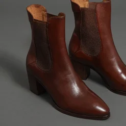 Conflict For Interest 1252 Brown Mid-Brown Best