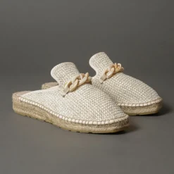 Juncal Aguirre 2522 Beige Fashion