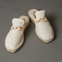 Juncal Aguirre 2522 Beige Fashion