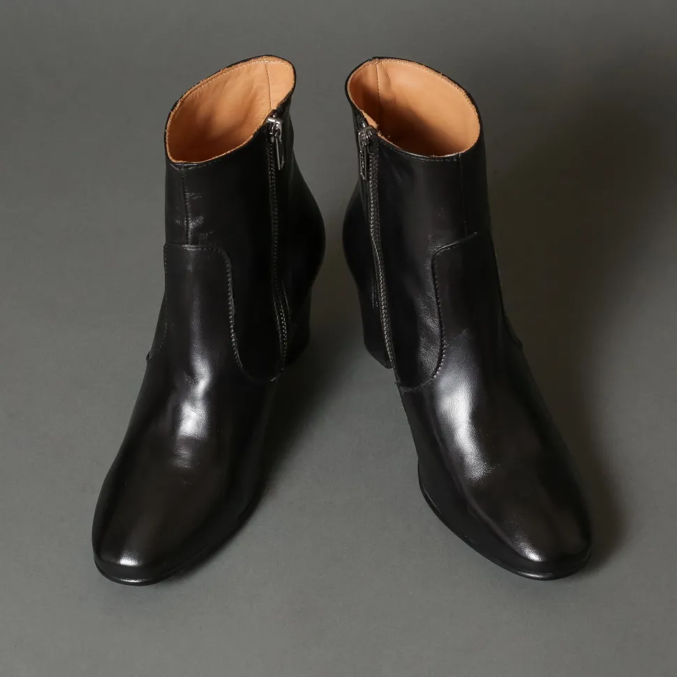 Conflict For Interest 4351 Black Flash Sale